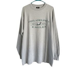 NFL Philadelphia Eagles Light Gray Long Sleeve Tee with Logo